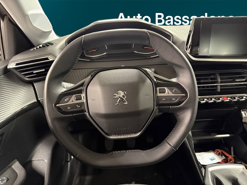 Peugeot 208 vaihtoauto