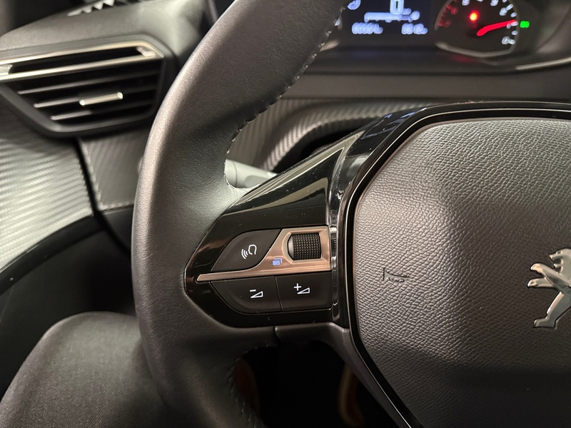 Peugeot 208 vaihtoauto