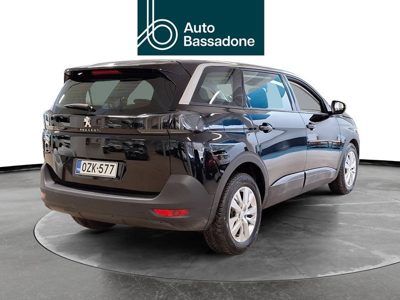 Peugeot 5008 vaihtoauto