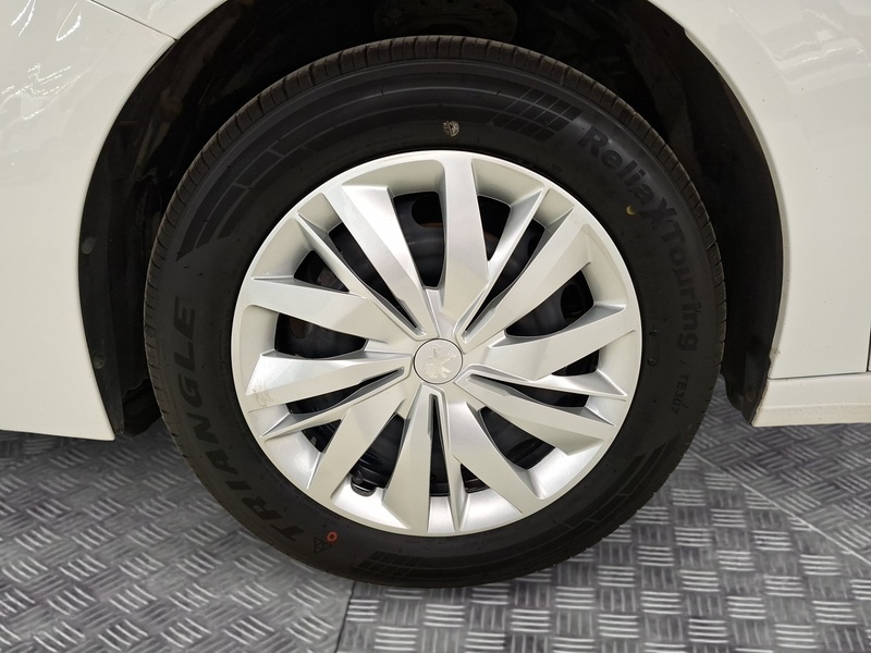 Peugeot 208 vaihtoauto