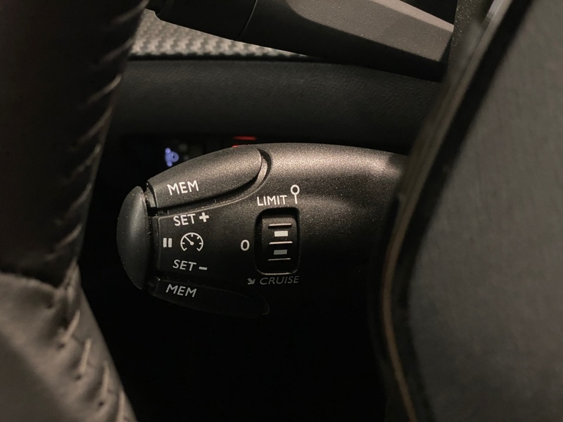 Peugeot e-2008 vaihtoauto