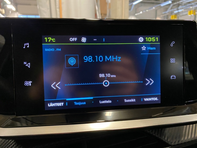 Peugeot e-2008 vaihtoauto