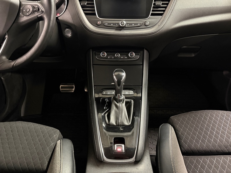 Opel Grandland X vaihtoauto