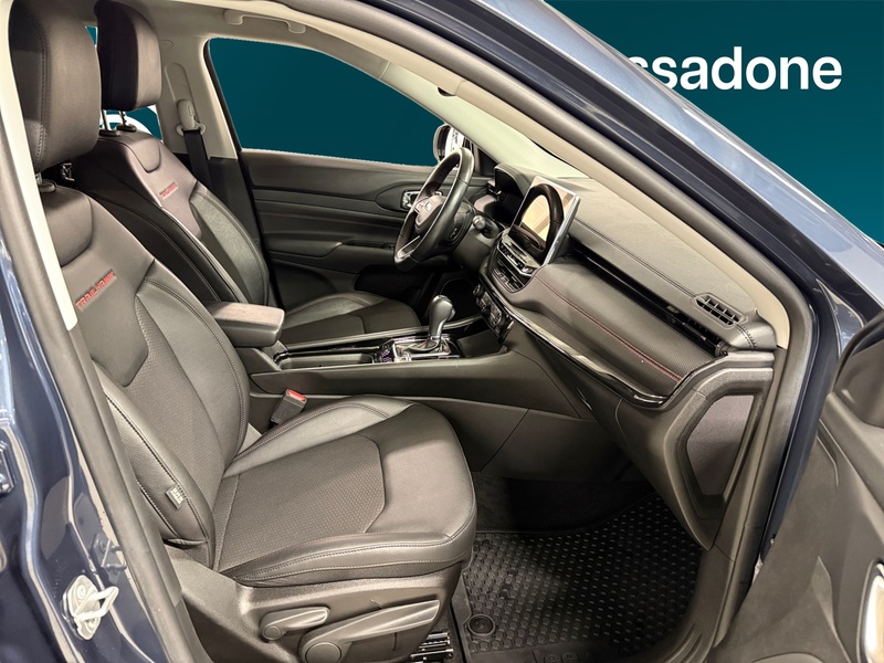 Jeep Compass vaihtoauto