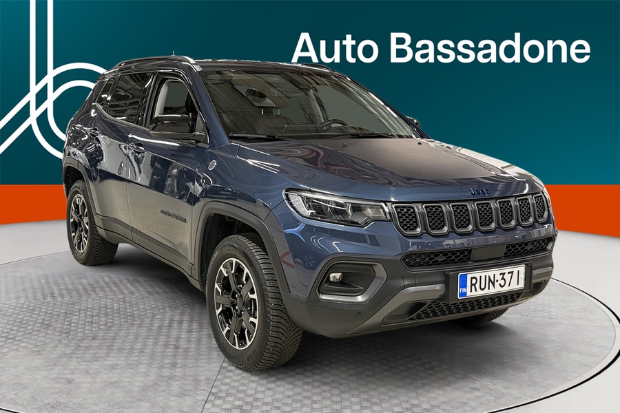 Jeep Compass vaihtoauto