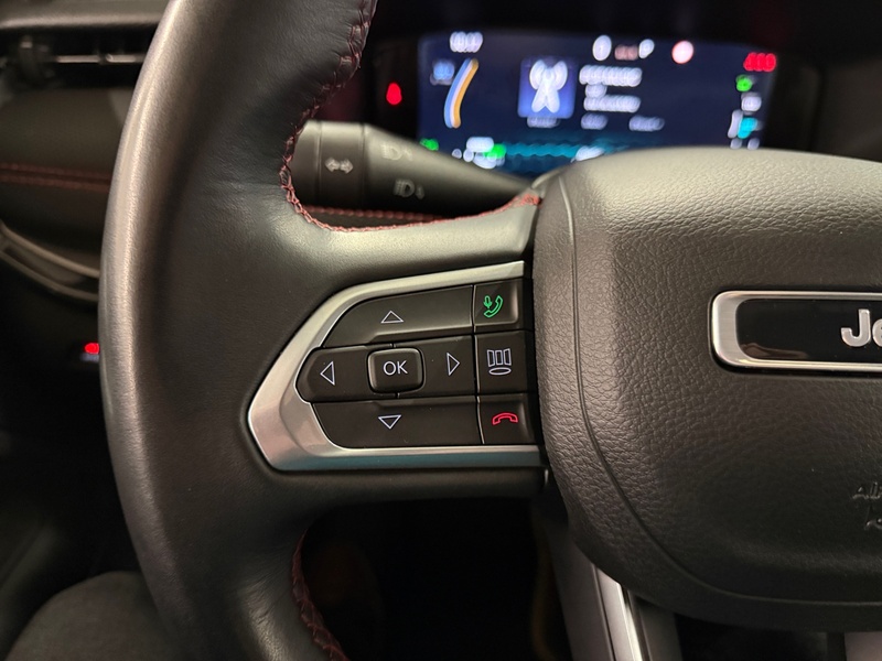 Jeep Compass vaihtoauto