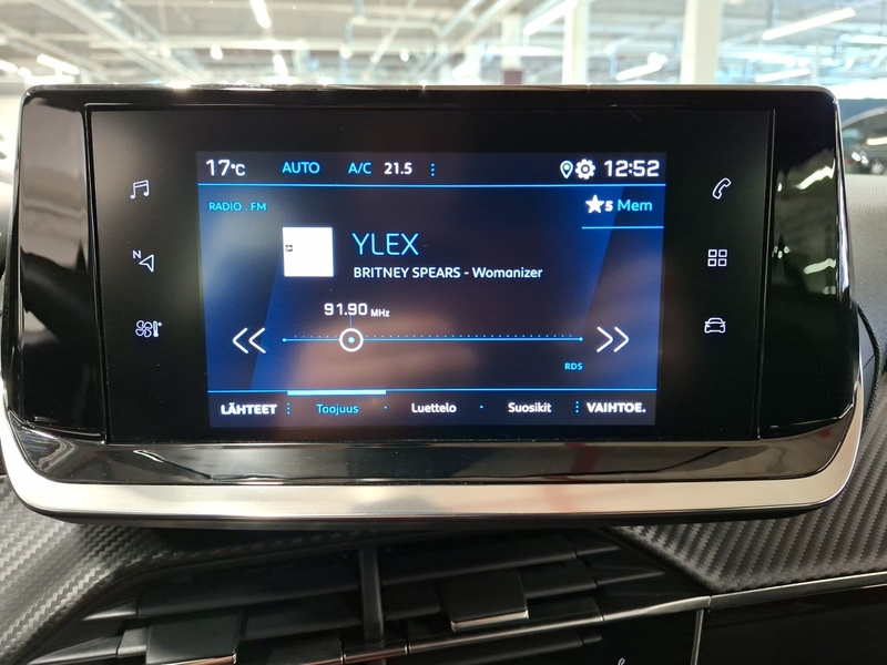 Peugeot 2008 vaihtoauto