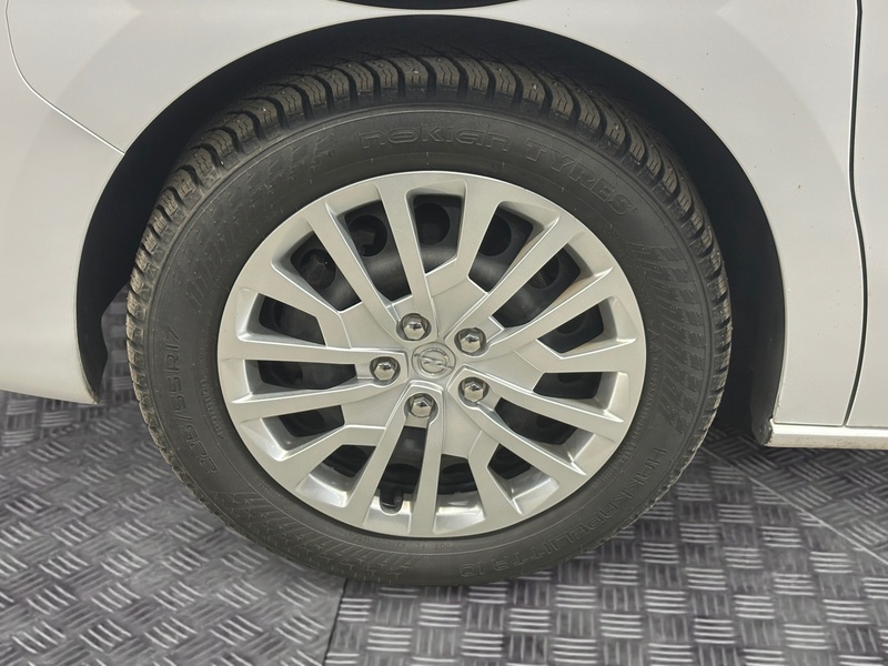 Opel Zafira-e vaihtoauto