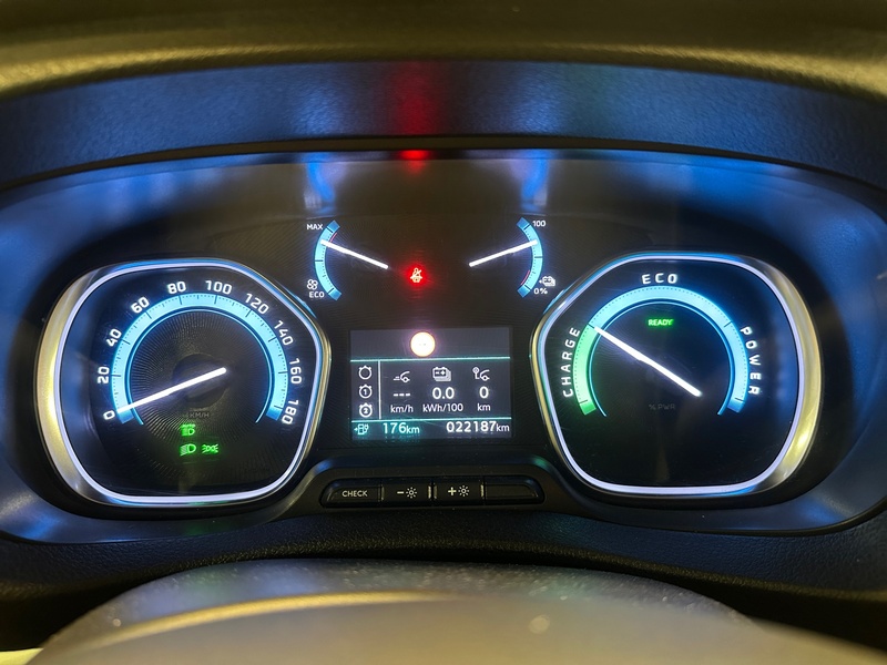 Opel Zafira-e vaihtoauto