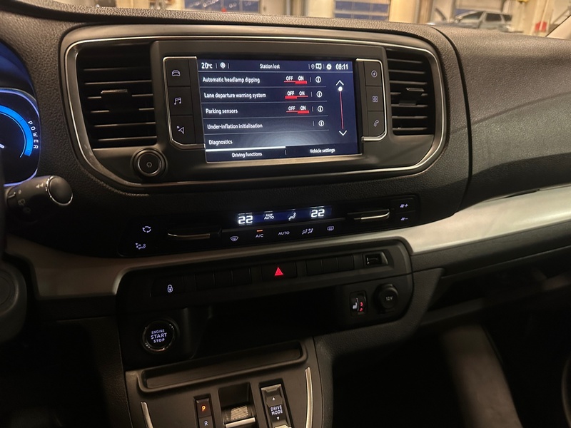 Opel Zafira-e vaihtoauto