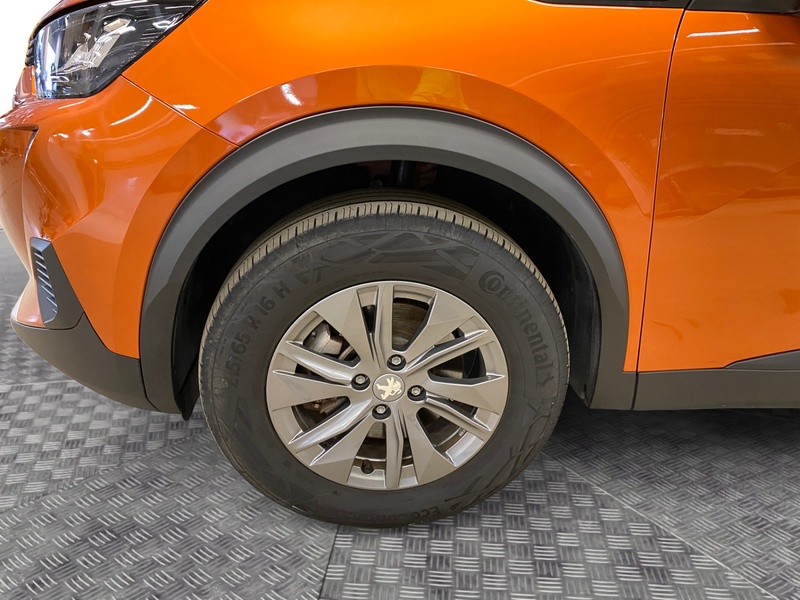 Peugeot e-2008 vaihtoauto