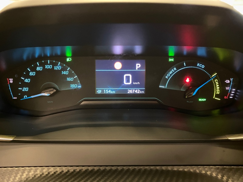 Peugeot e-2008 vaihtoauto