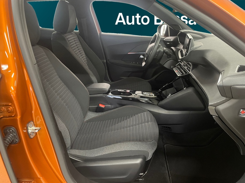 Peugeot e-2008 vaihtoauto