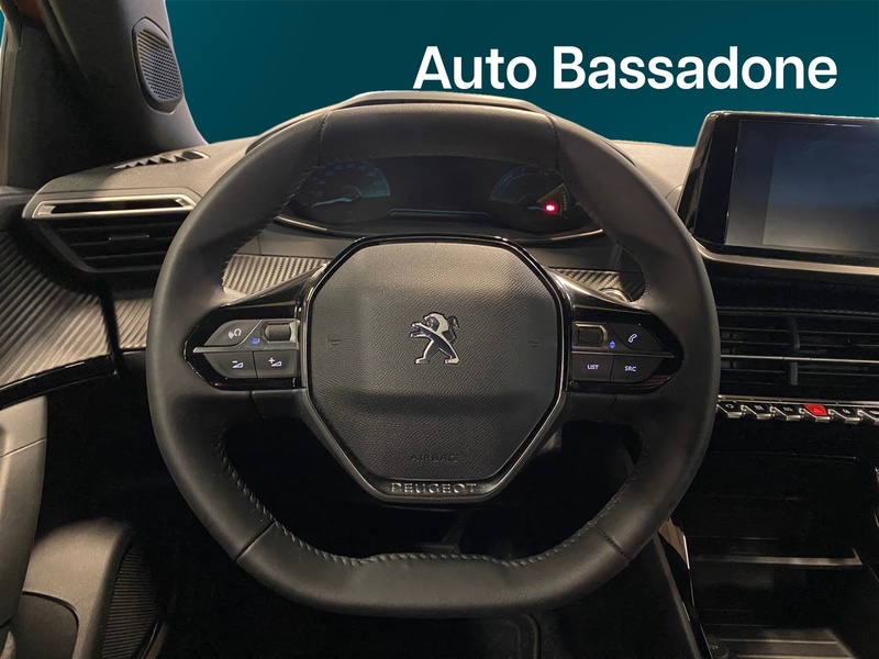 Peugeot e-2008 vaihtoauto