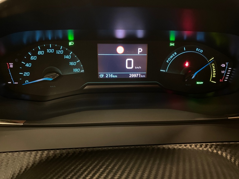 Peugeot e-2008 vaihtoauto