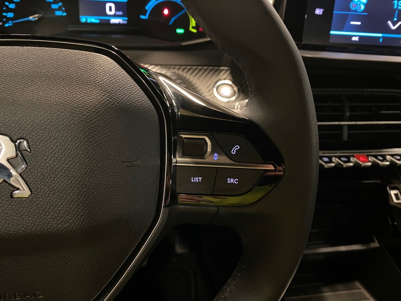 Peugeot e-2008 vaihtoauto