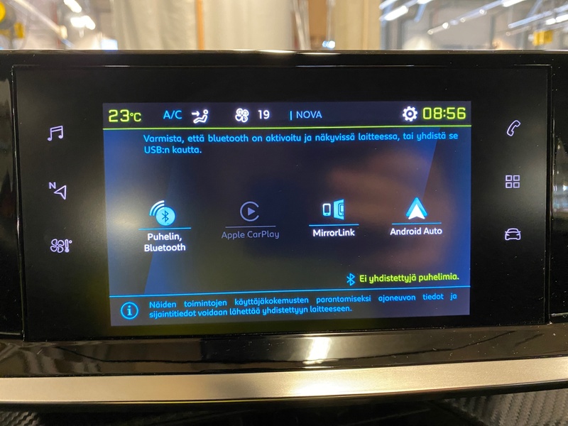 Peugeot e-2008 vaihtoauto