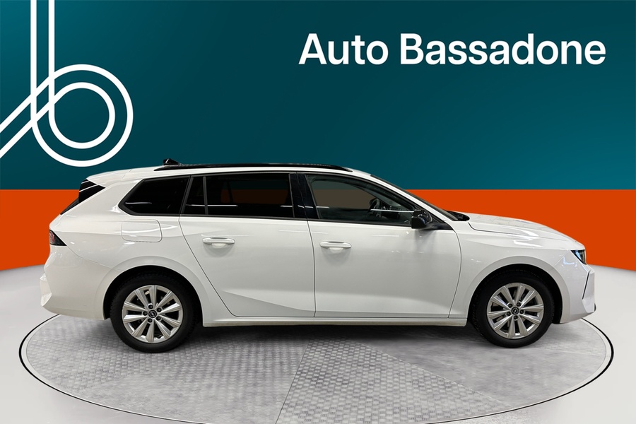 Opel Astra vaihtoauto