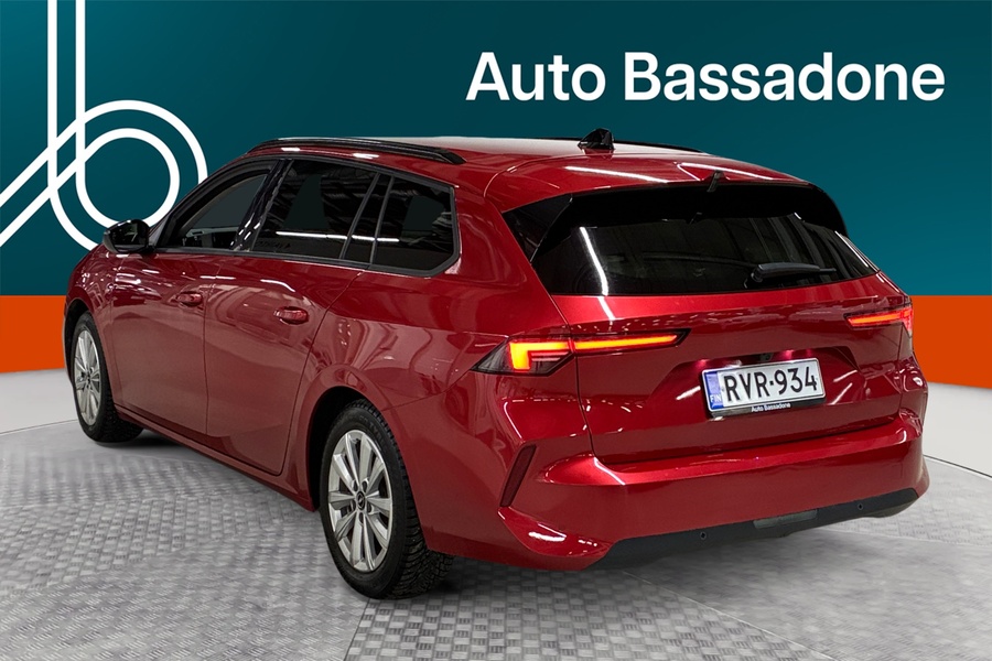 Opel Astra vaihtoauto