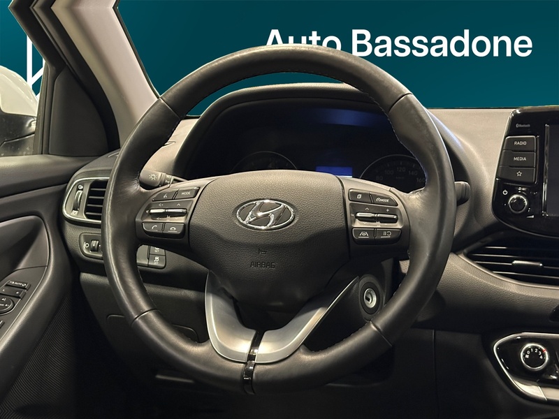 Hyundai i30 Wagon vaihtoauto