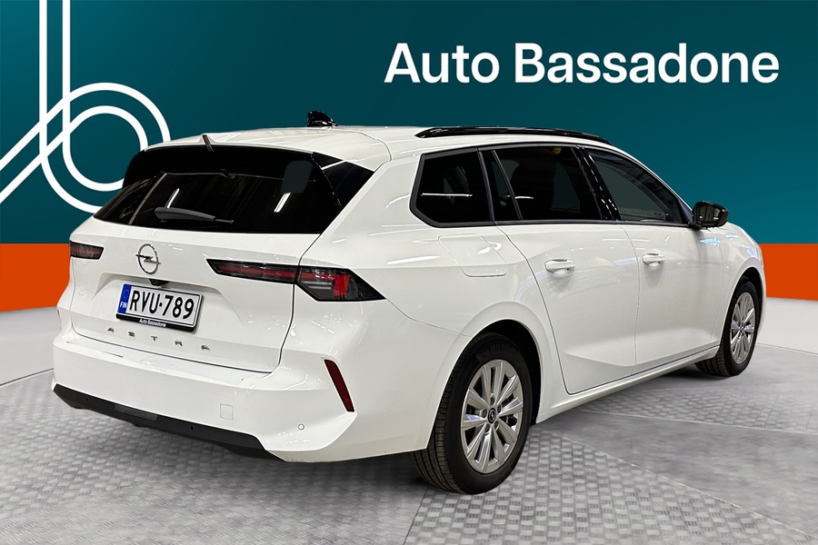 Opel Astra vaihtoauto