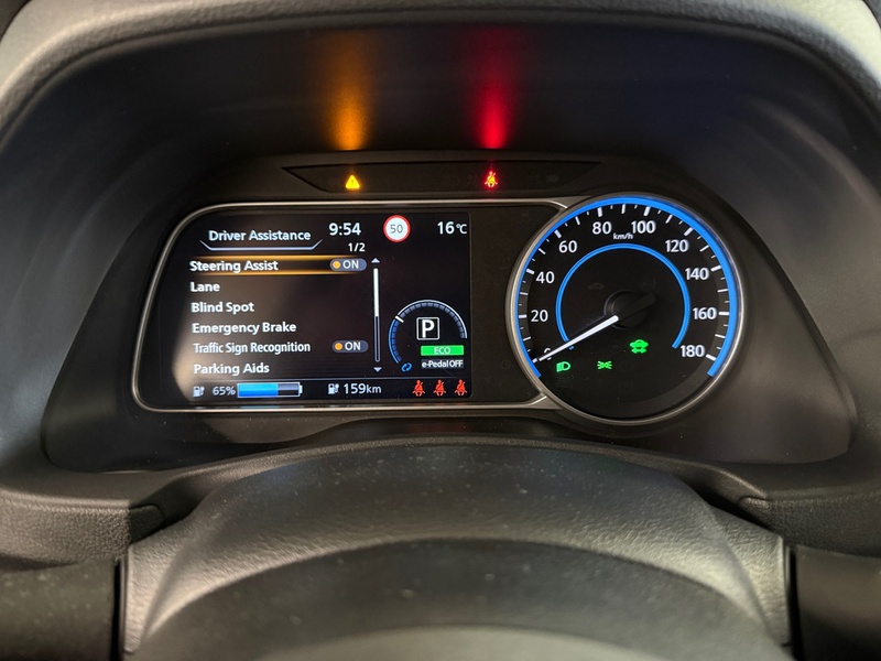 Nissan Leaf vaihtoauto