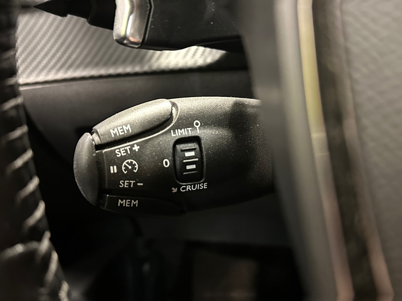 Peugeot 208 vaihtoauto