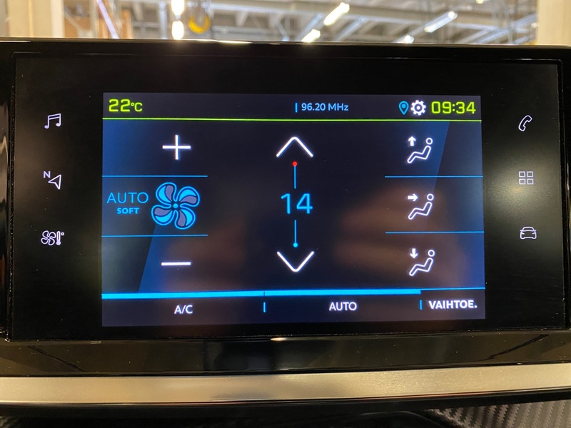 Peugeot e-2008 vaihtoauto