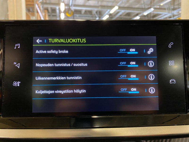 Peugeot e-2008 vaihtoauto