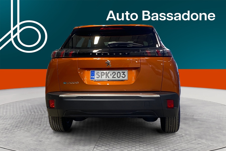 Peugeot e-2008 vaihtoauto