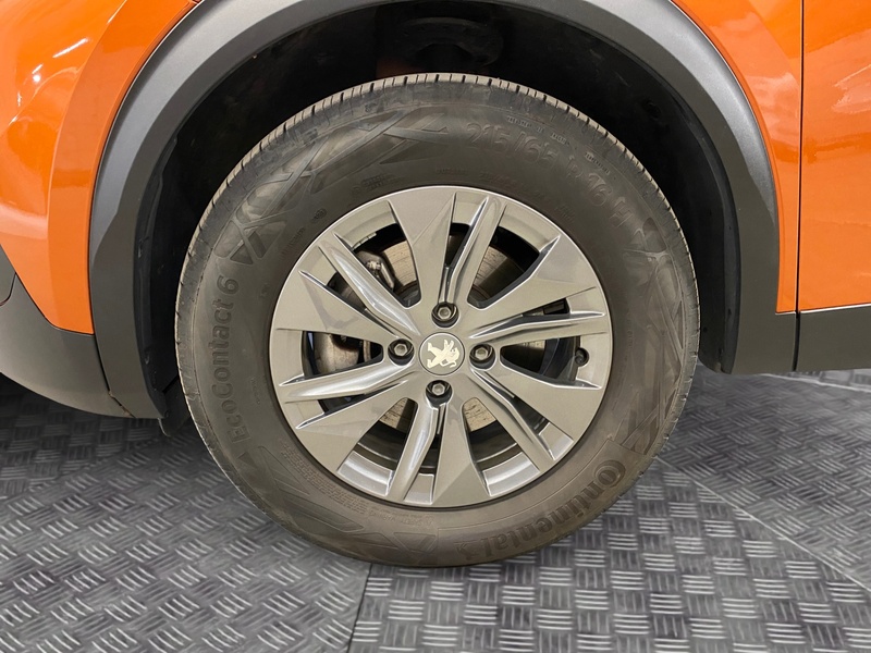 Peugeot e-2008 vaihtoauto