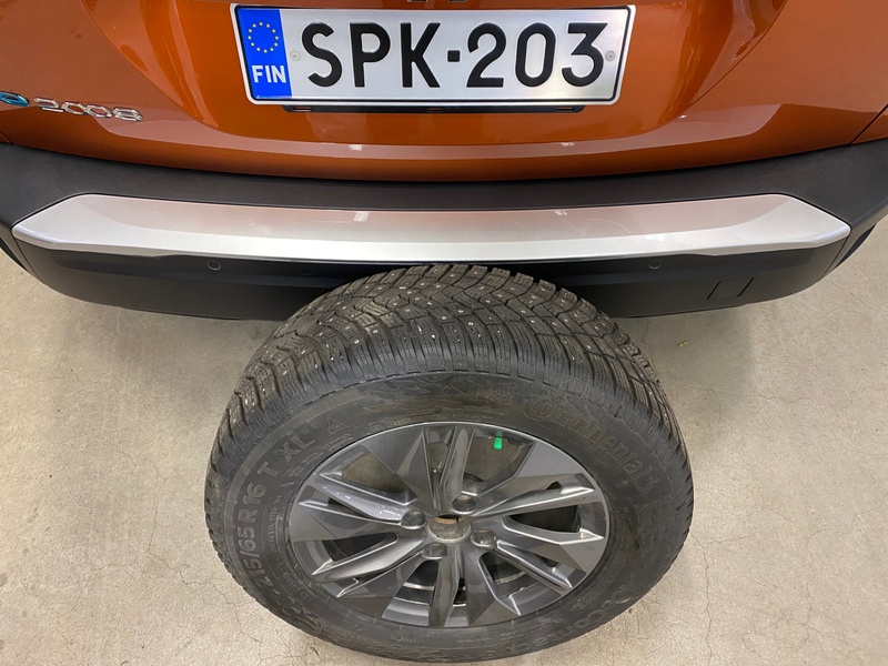 Peugeot e-2008 vaihtoauto