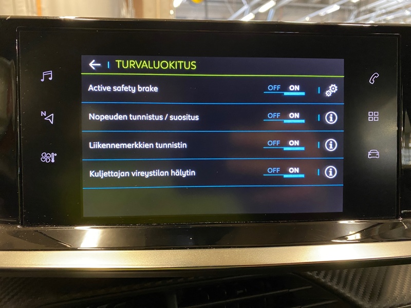 Peugeot e-2008 vaihtoauto