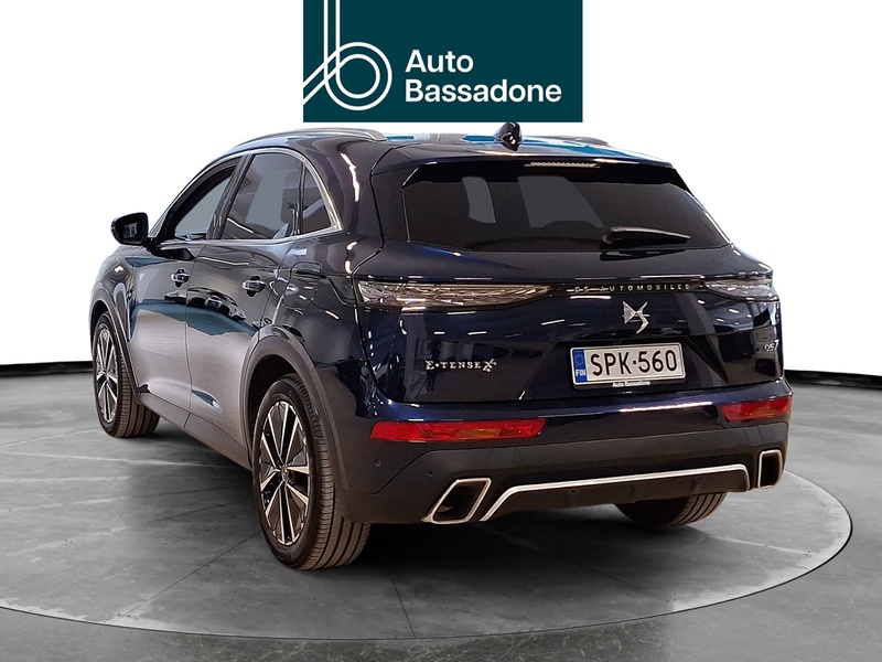 DS 7 vaihtoauto