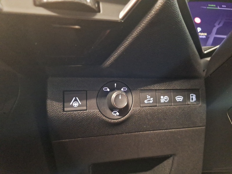 DS 7 vaihtoauto