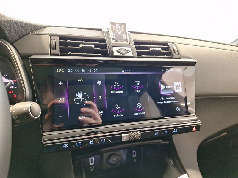 DS 7 vaihtoauto