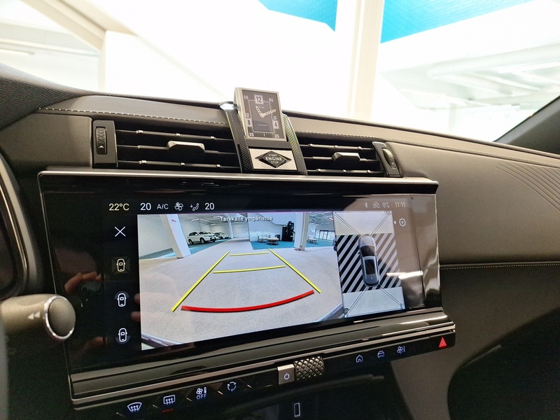 DS 7 vaihtoauto