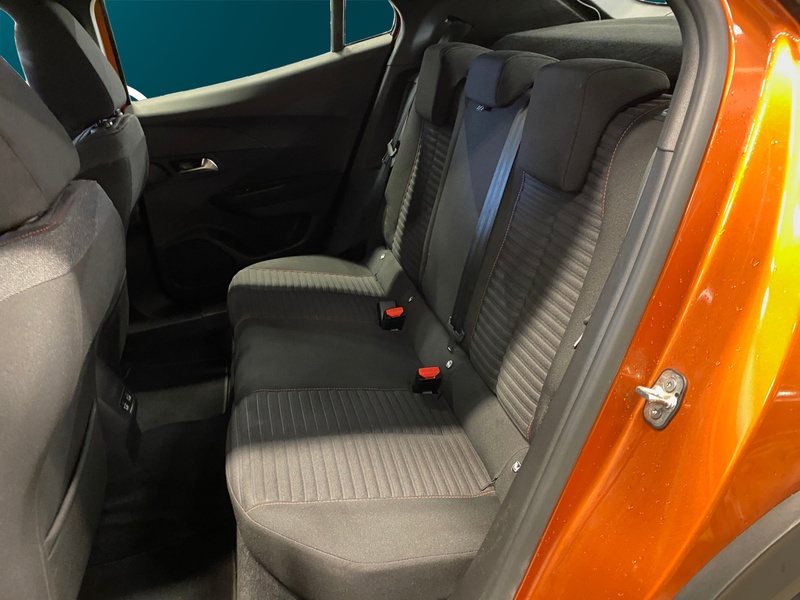 Peugeot e-2008 vaihtoauto