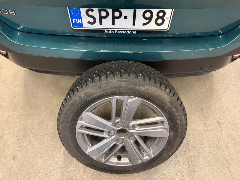 Peugeot 308 vaihtoauto