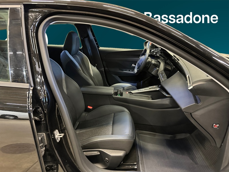 Peugeot 308 vaihtoauto