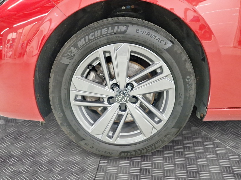 Peugeot 308 vaihtoauto