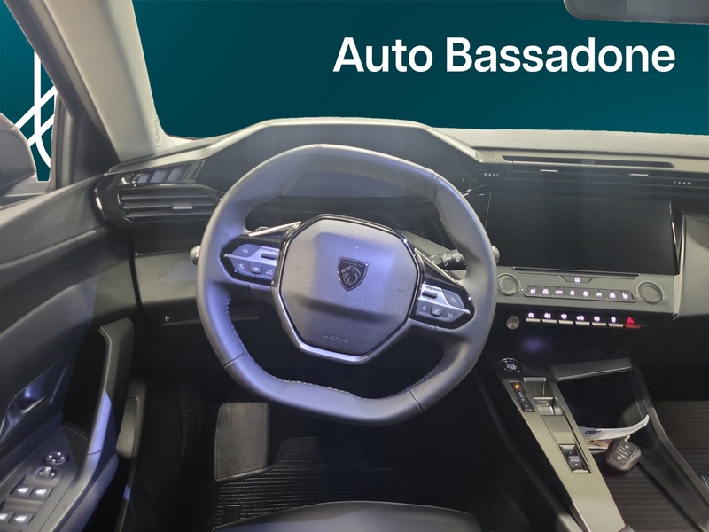 Peugeot 308 vaihtoauto