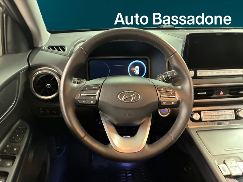 Hyundai Kona vaihtoauto