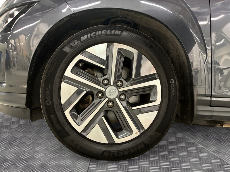 Hyundai Kona vaihtoauto