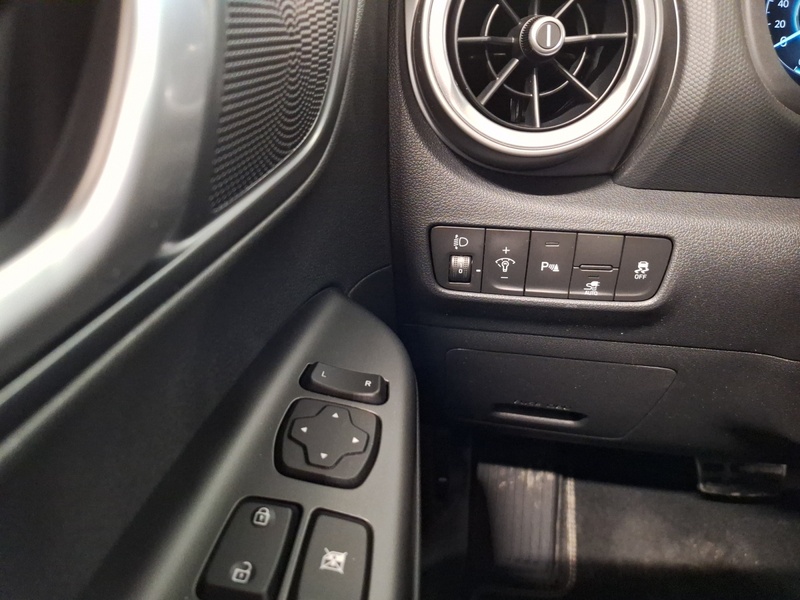 Hyundai Kona vaihtoauto