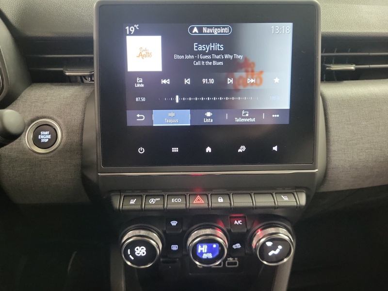 Renault Clio vaihtoauto