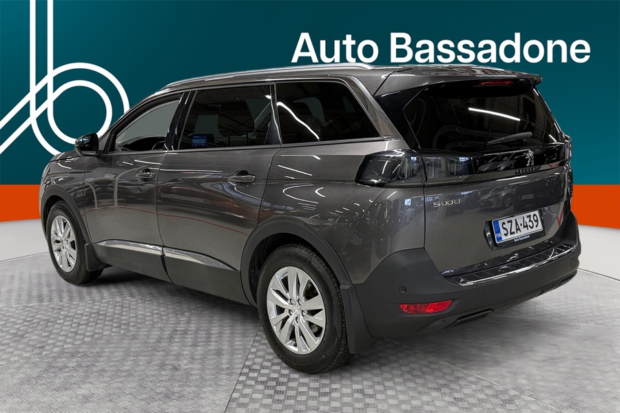 Peugeot 5008 vaihtoauto