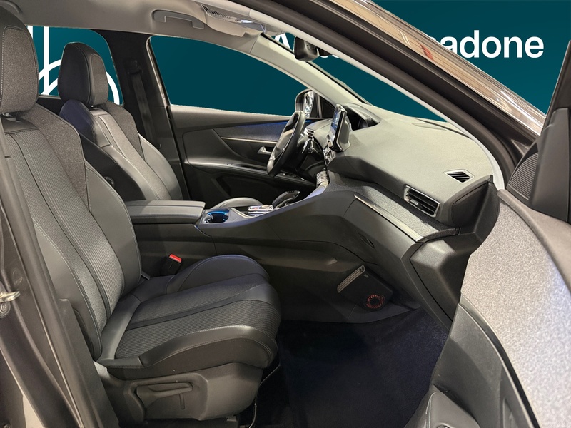 Peugeot 5008 vaihtoauto