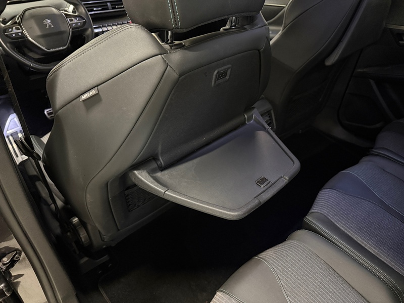 Peugeot 5008 vaihtoauto