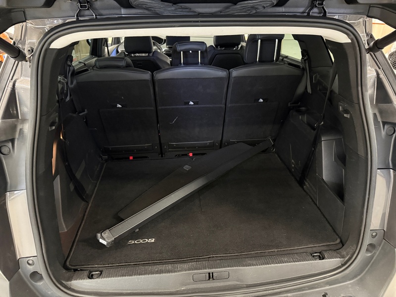 Peugeot 5008 vaihtoauto